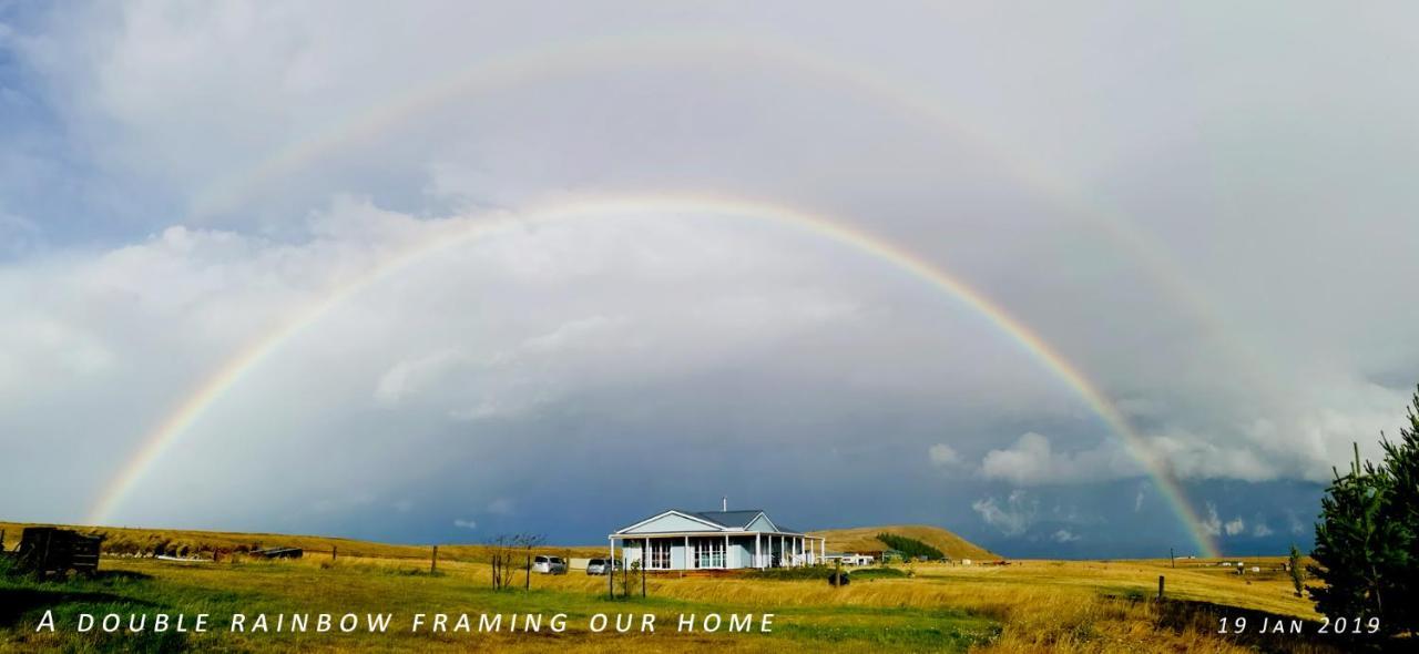 Kahurangi Twizel Hosted Bed & Breakfast Buitenkant foto